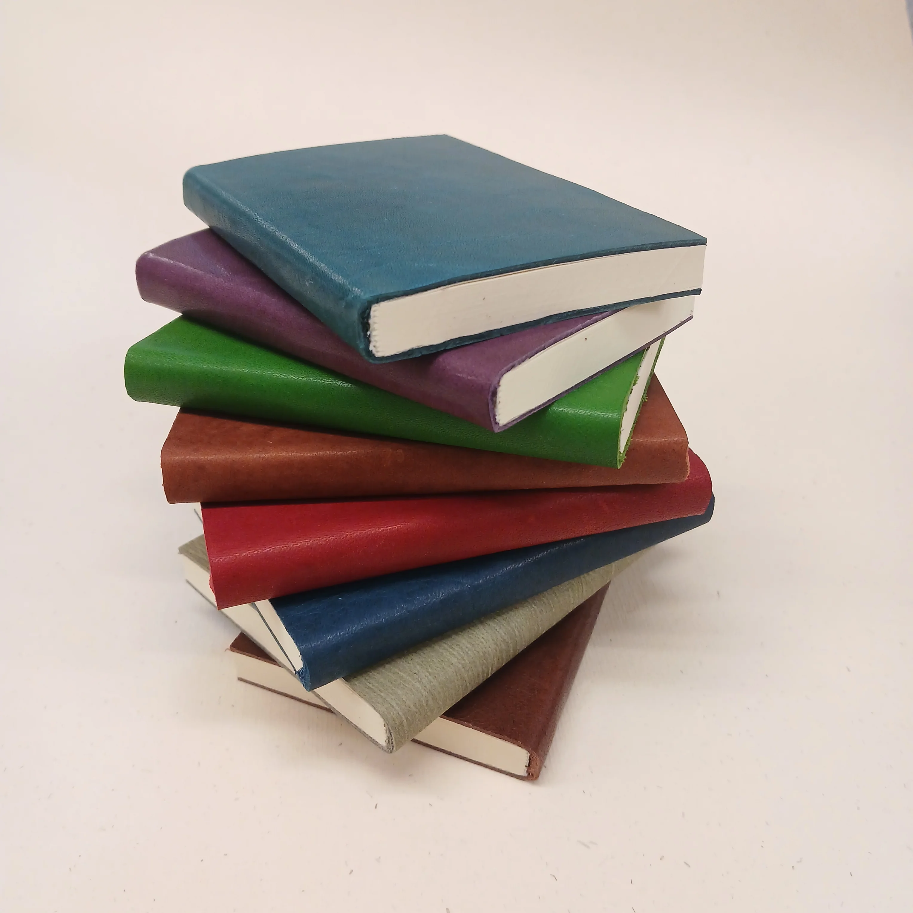 Build Your Own Handmade Leather Stationery Gift Set - Image 8